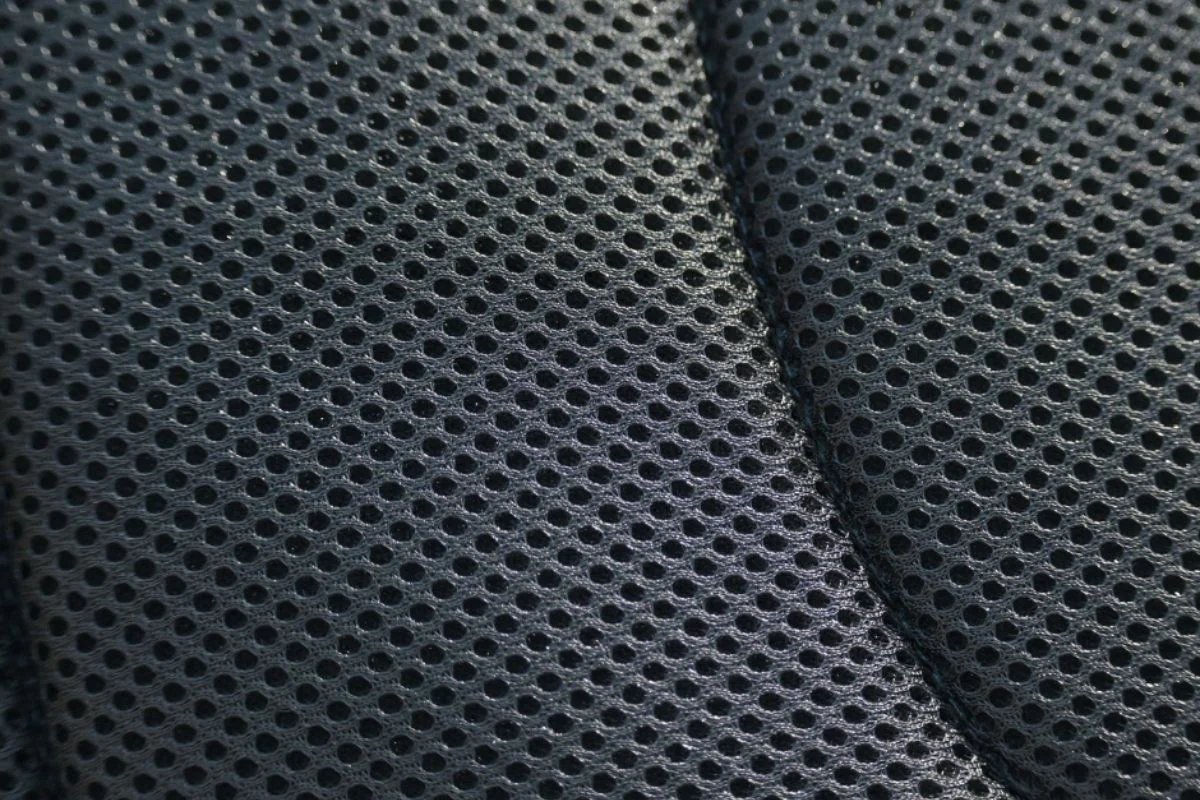 General Purpose Mesh Saddle Pad with Quick Dry Cotton Lining in Navy, White, or Black - Image 9