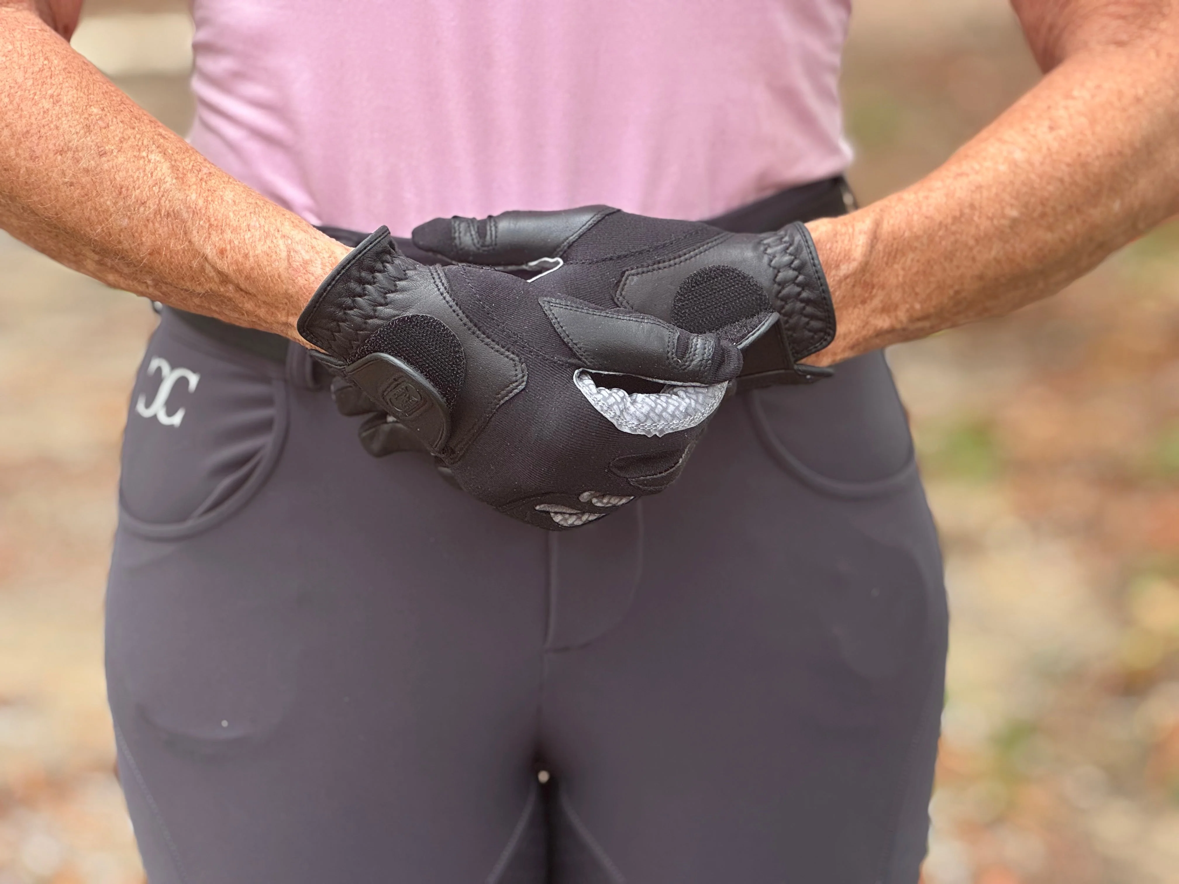 Oil-Tac Coppertech Leather Premium Riding Glove in Black - Image 8