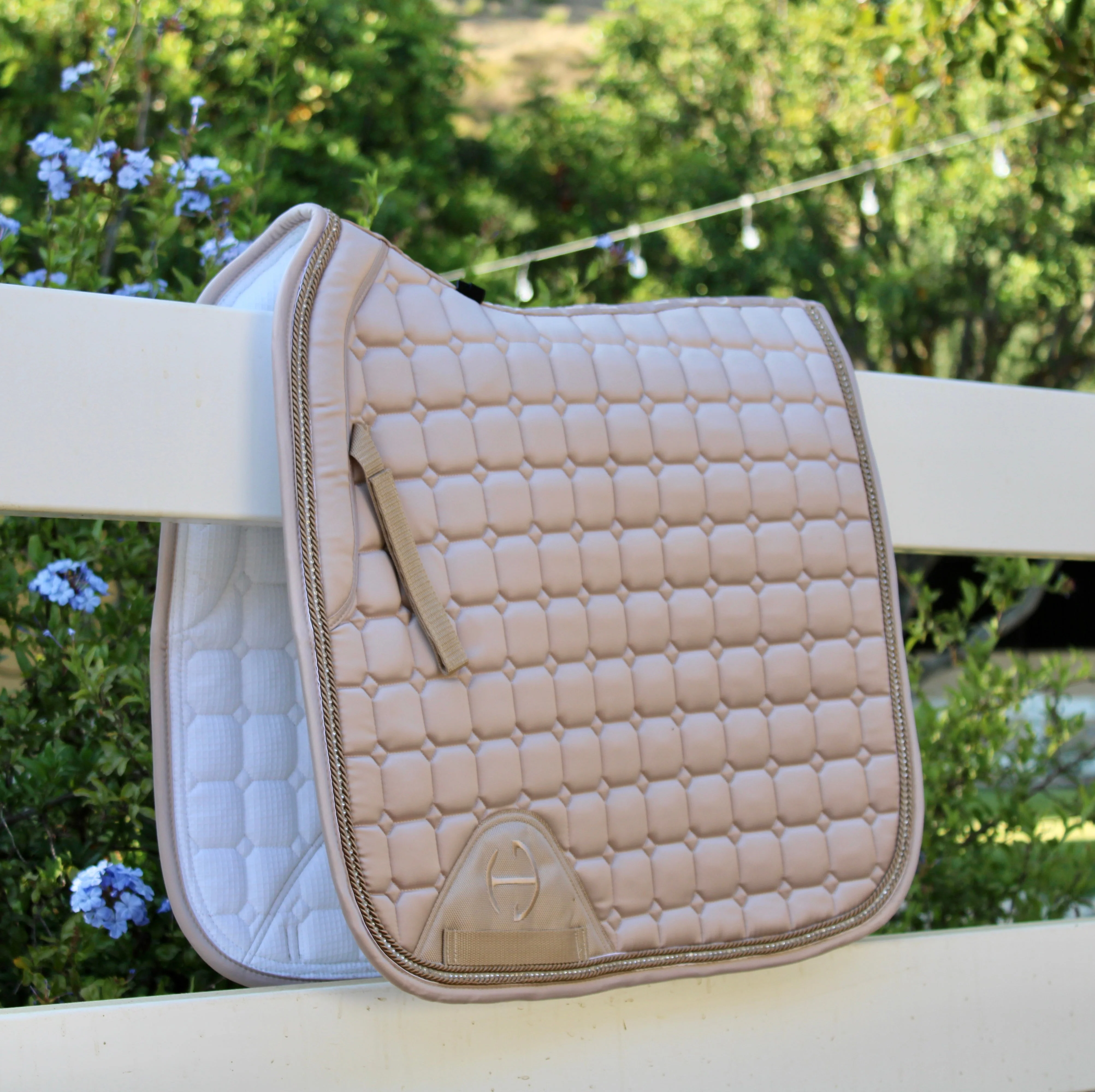 Satin Classic Dressage Saddle Pad - Champagne Cristal - Image 7