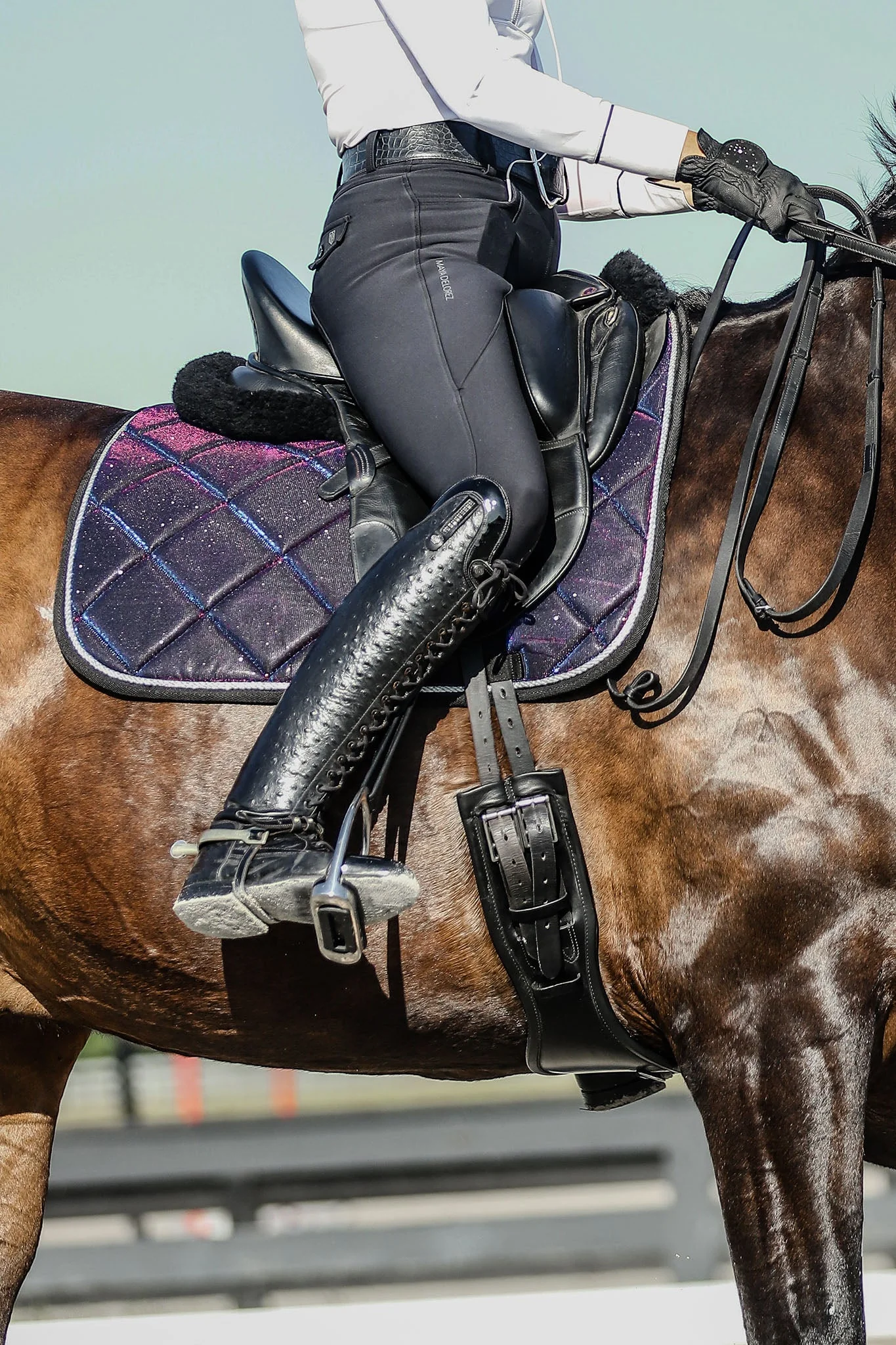 Ultraviolet Saddle Pad - Image 4